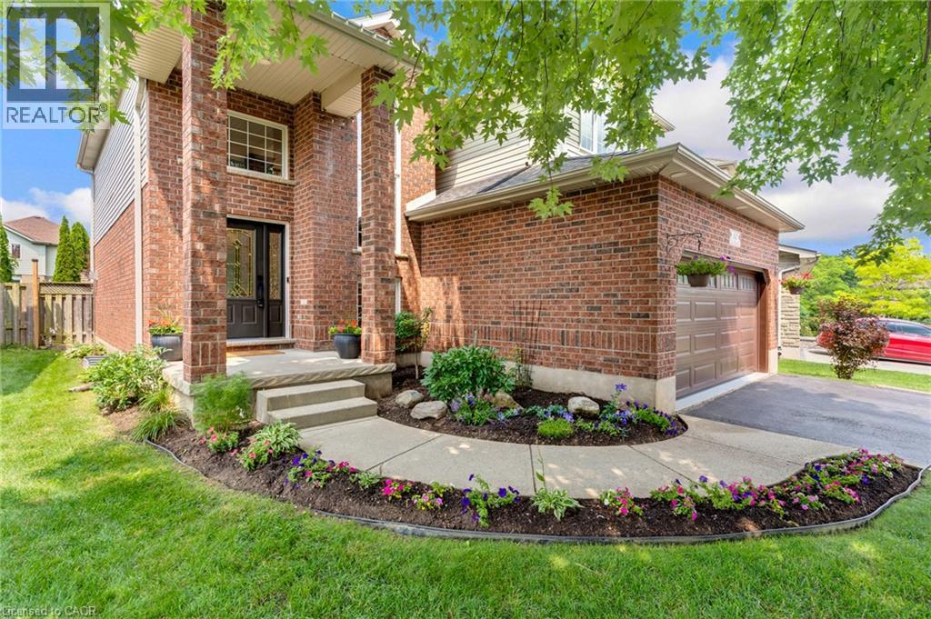 142 DEER RIDGE Drive - Image 3
