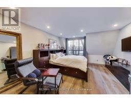 21 Dundonald Street, Toronto, ON M4Y1K3 Photo 11