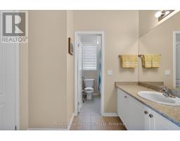 Bathroom - 16 Macpherson Avenue, Huron East, ON N0K1W0 Photo 10