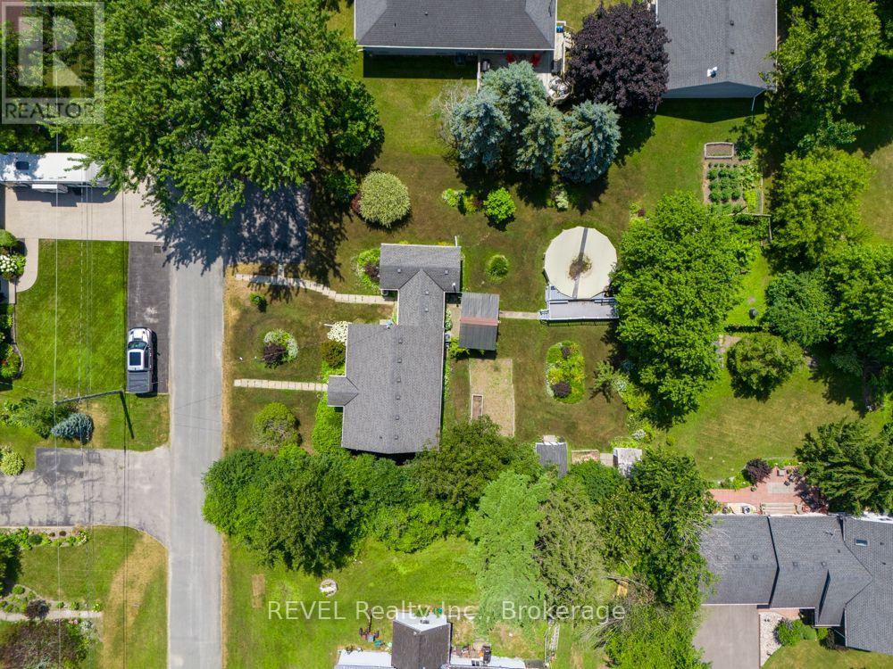 247 NICOLAS ROAD - 31