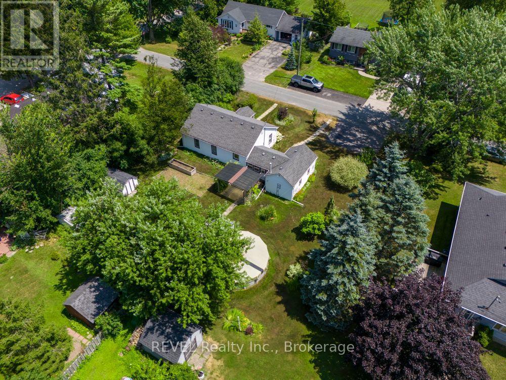 247 NICOLAS ROAD - 33