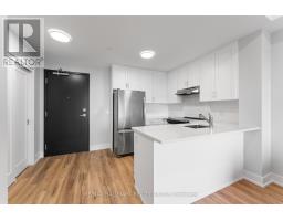 411 - 1350 HEMLOCK ROAD — photo 4