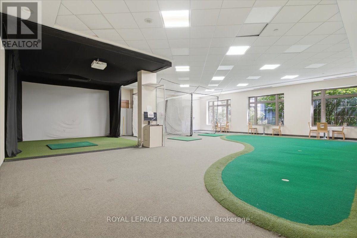 #828 80 HARRISON GARDEN BOULEVARD - Image 31