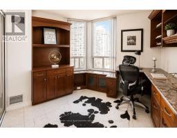833 - 68 Corporate Drive, Toronto, ON M1H3H3 Photo 8