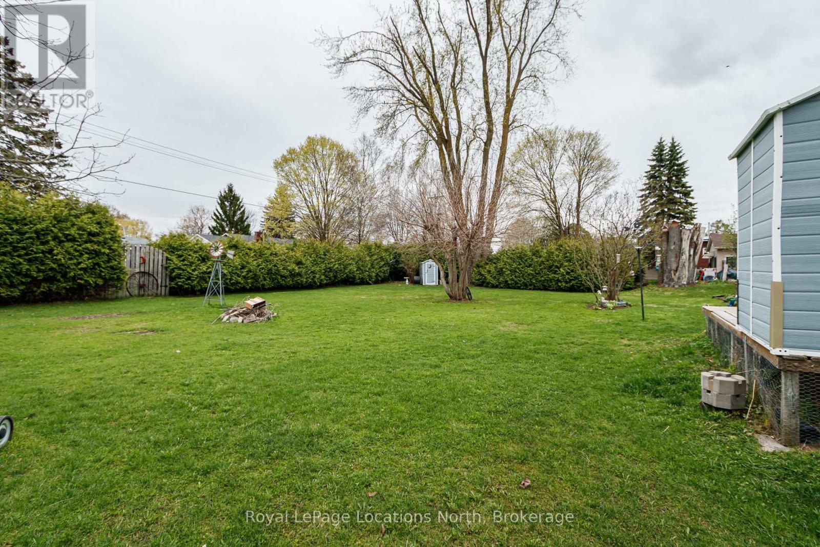 227 SUPERIOR STREET - 6