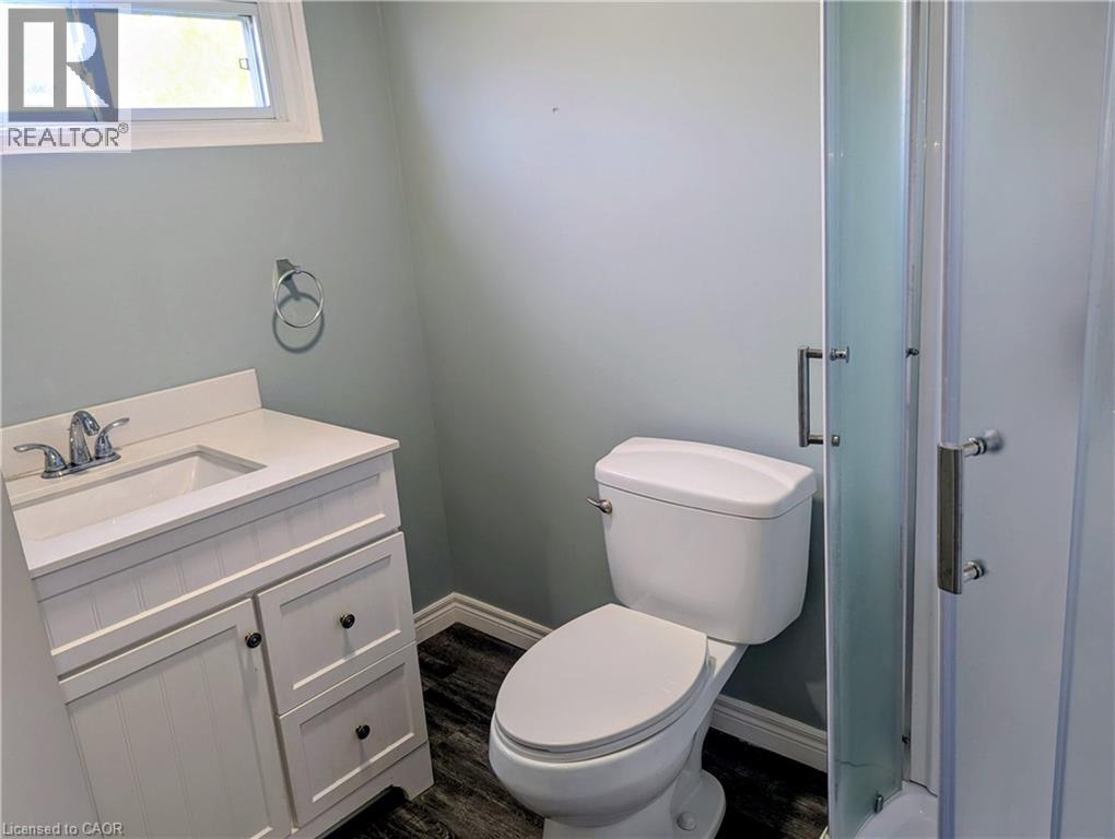 4 FIRST Line - Image 23