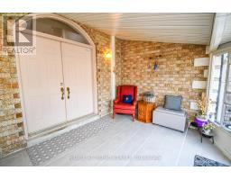 11 Thackeray Crescent, Barrie, ON L4N6J6 Photo 15