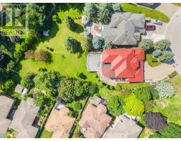 11 Thackeray Crescent, Barrie, ON L4N6J6 Photo 8