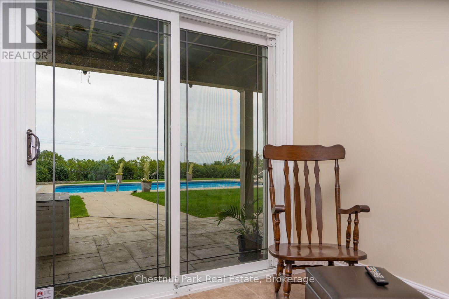 133 LAKESHORE ROAD E - Image 18