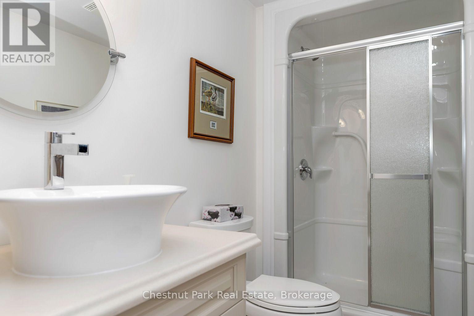 133 LAKESHORE ROAD E - Image 33