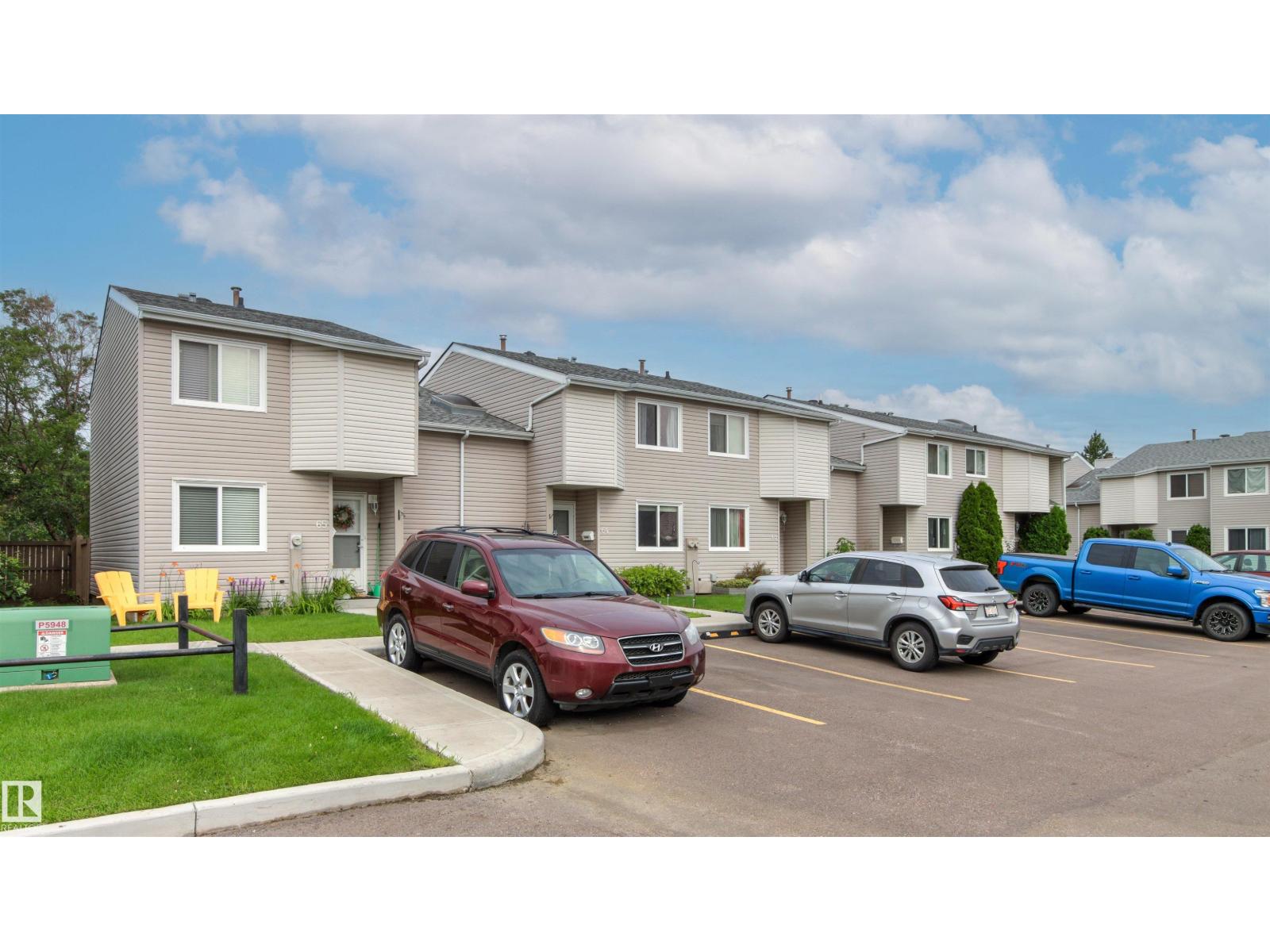 #64 3221 119 ST NW - 50