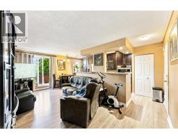 Dining room - 851 Queenston Road Unit# 202, Hamilton, ON L8H4X5 Photo 6
