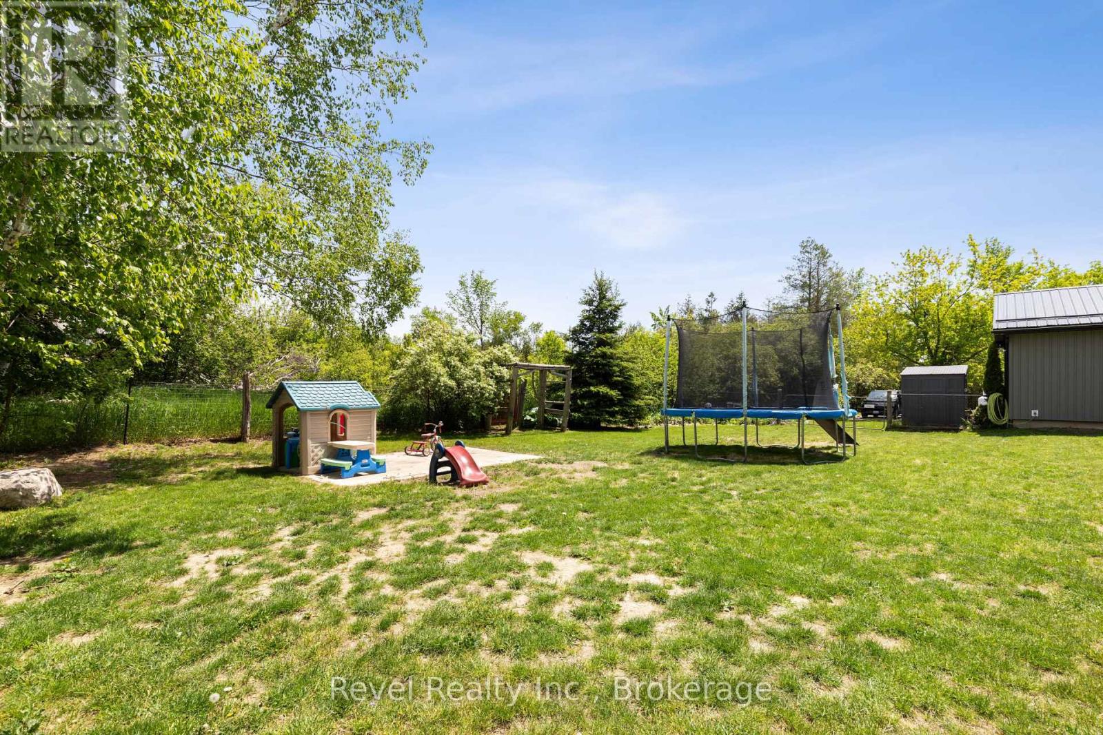 122 MCGUIRE BEACH ROAD - Image 38