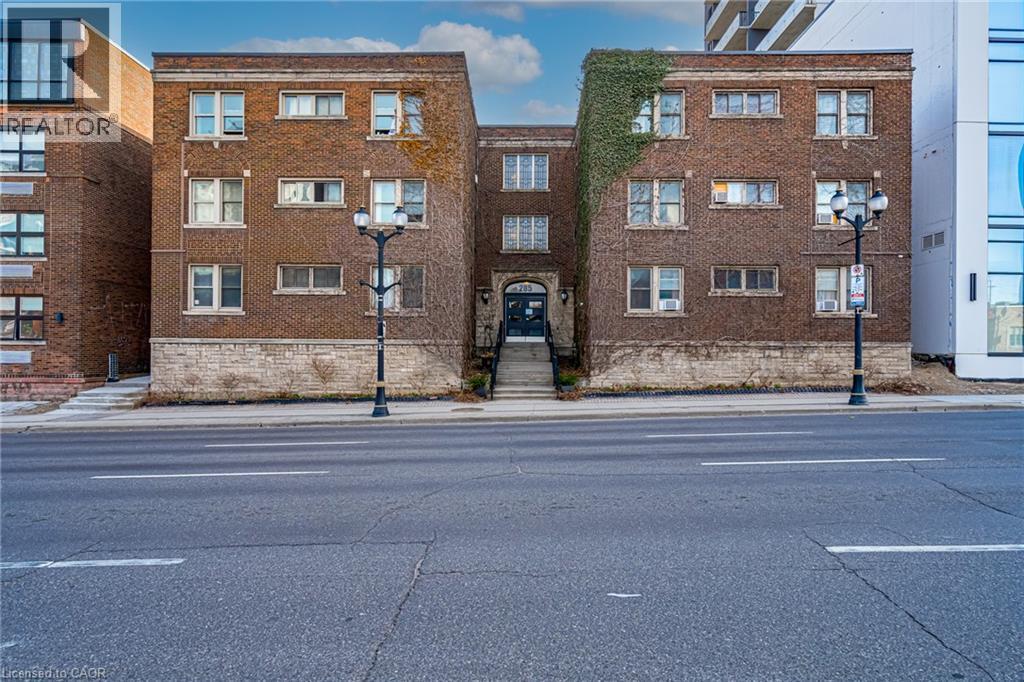Photo of 285 KING Street