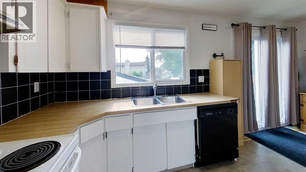 5735 Westhaven Drive - Image 10
