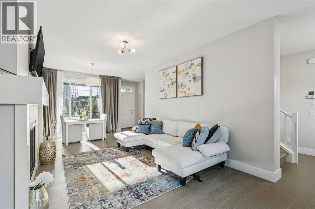 16 Treeline Lane SW - 11