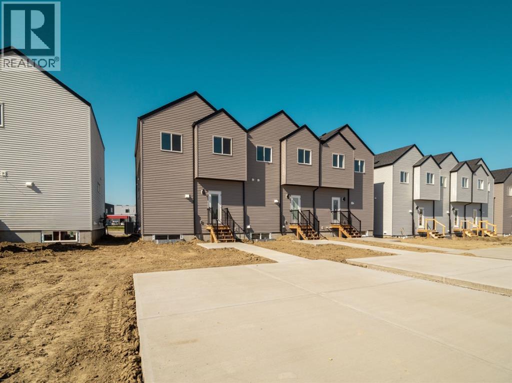 1367 Abitibi Road W - 23