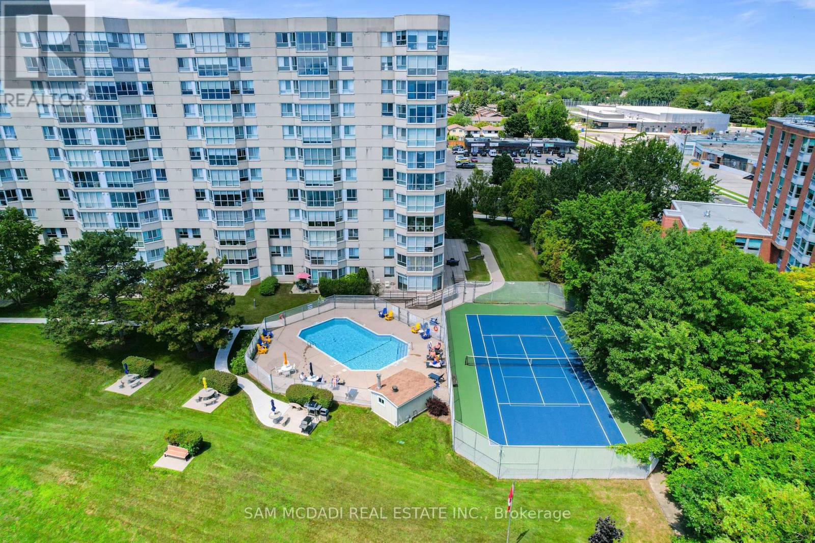 #1105 5280 LAKESHORE ROAD - 45