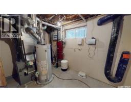 833 Peters Avenue, Oxbow, SK S0C2B0 Photo 36