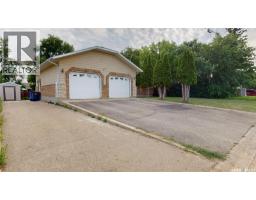 833 Peters Avenue, Oxbow, SK S0C2B0 Photo 39