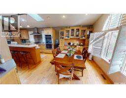 Dining room - 833 Peters Avenue, Oxbow, SK S0C2B0 Photo 6