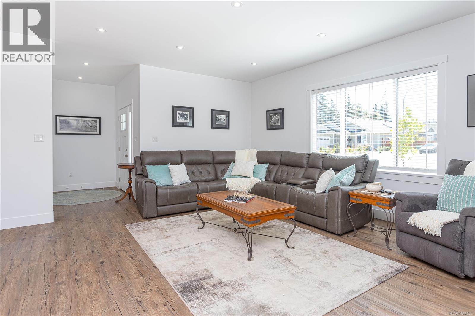 3027 Abbott Pl - 10