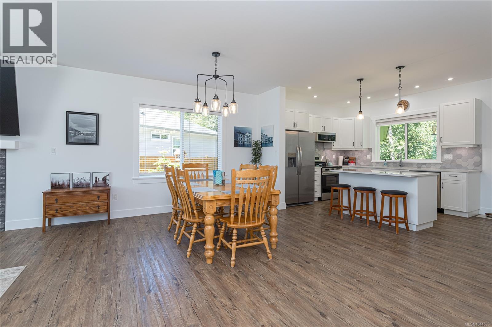 3027 Abbott Pl - Image 13