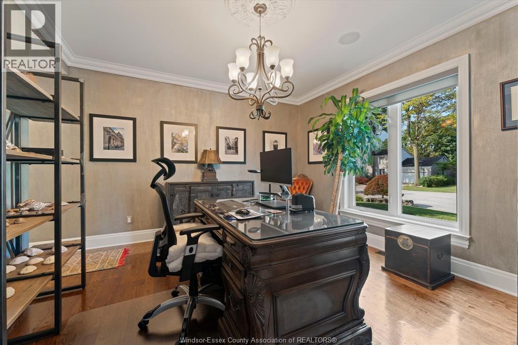 3460 HUNTINGTON AVENUE - 20