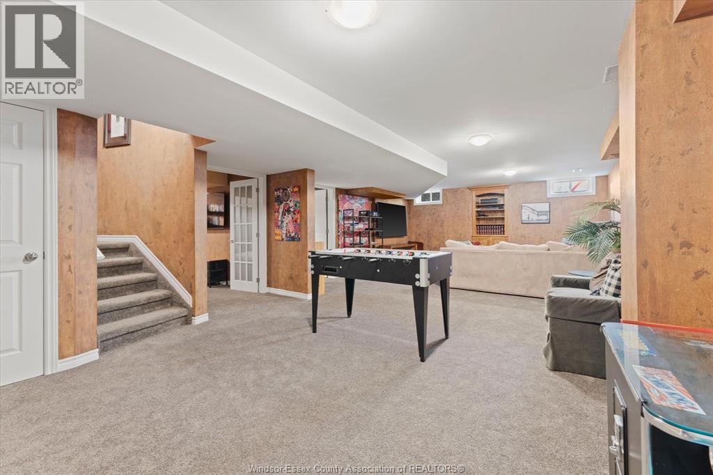 3460 HUNTINGTON AVENUE - 30