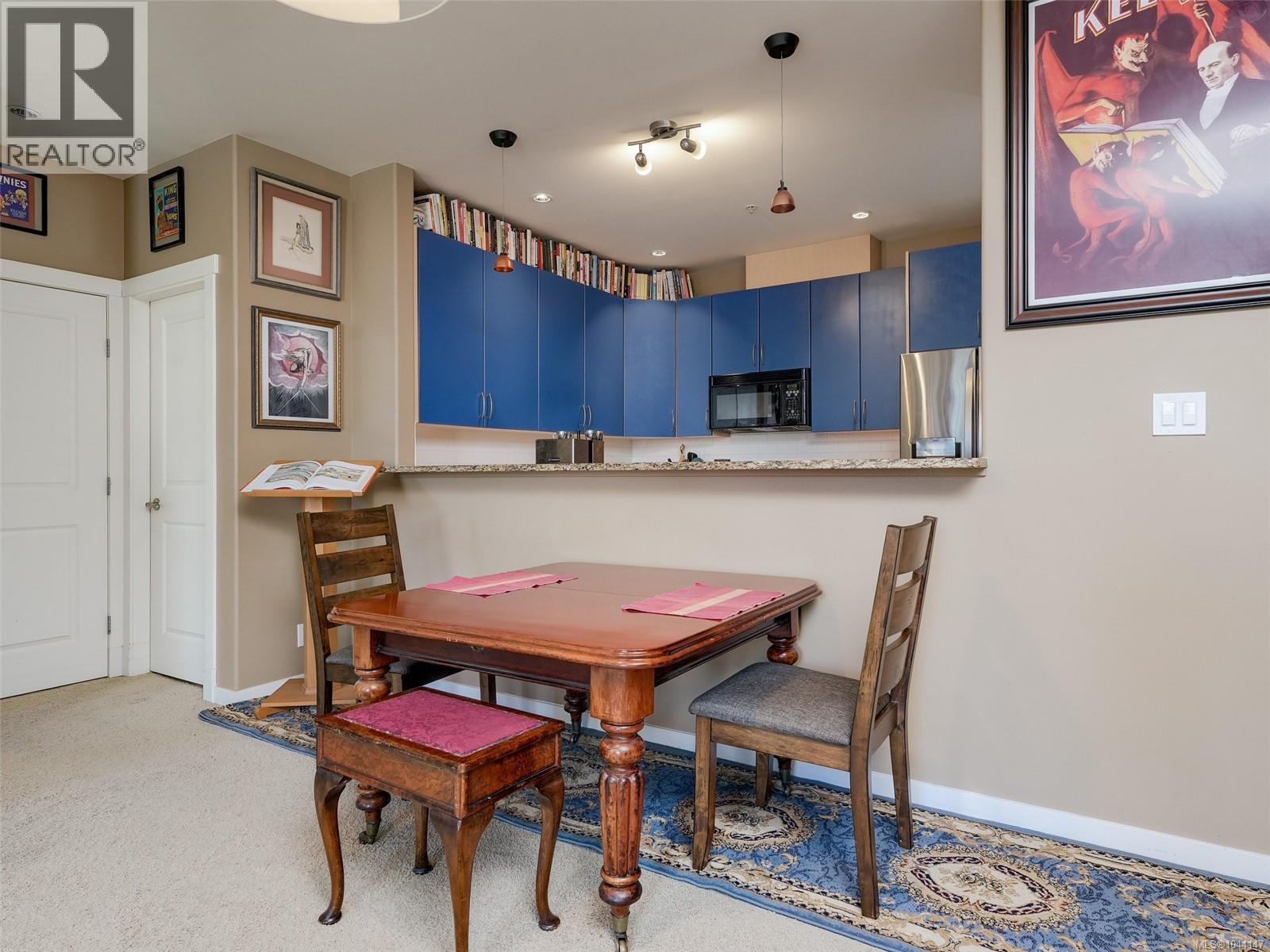 206 330 Waterfront Crescent, Victoria