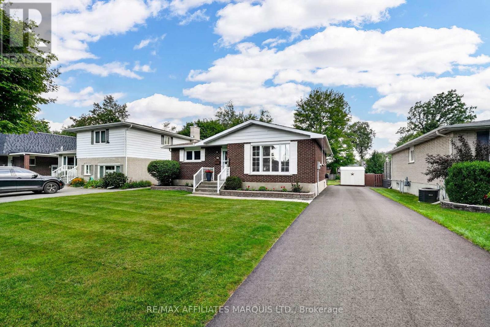 748 MONTCALM COURT - Image 4