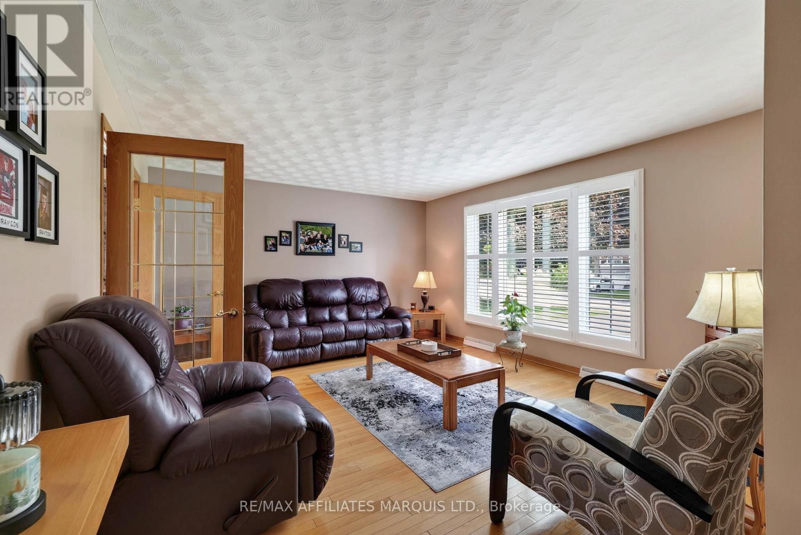 748 MONTCALM COURT - Image 6