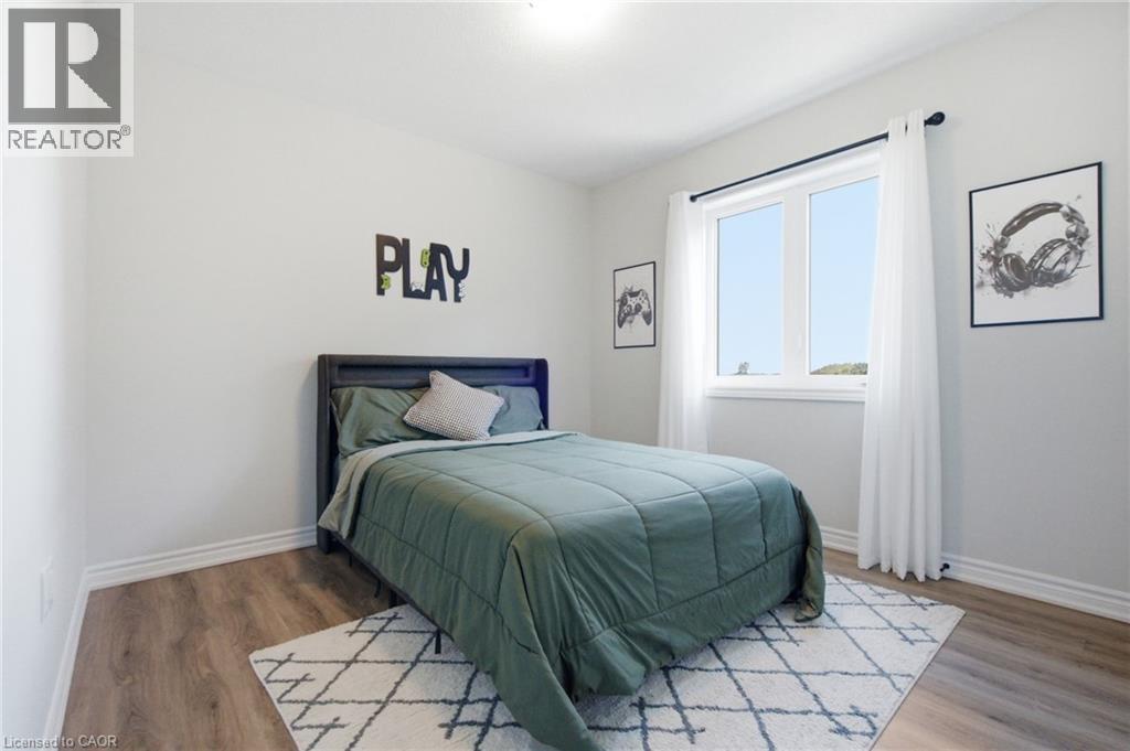 119 MIDLAND Place - Image 19