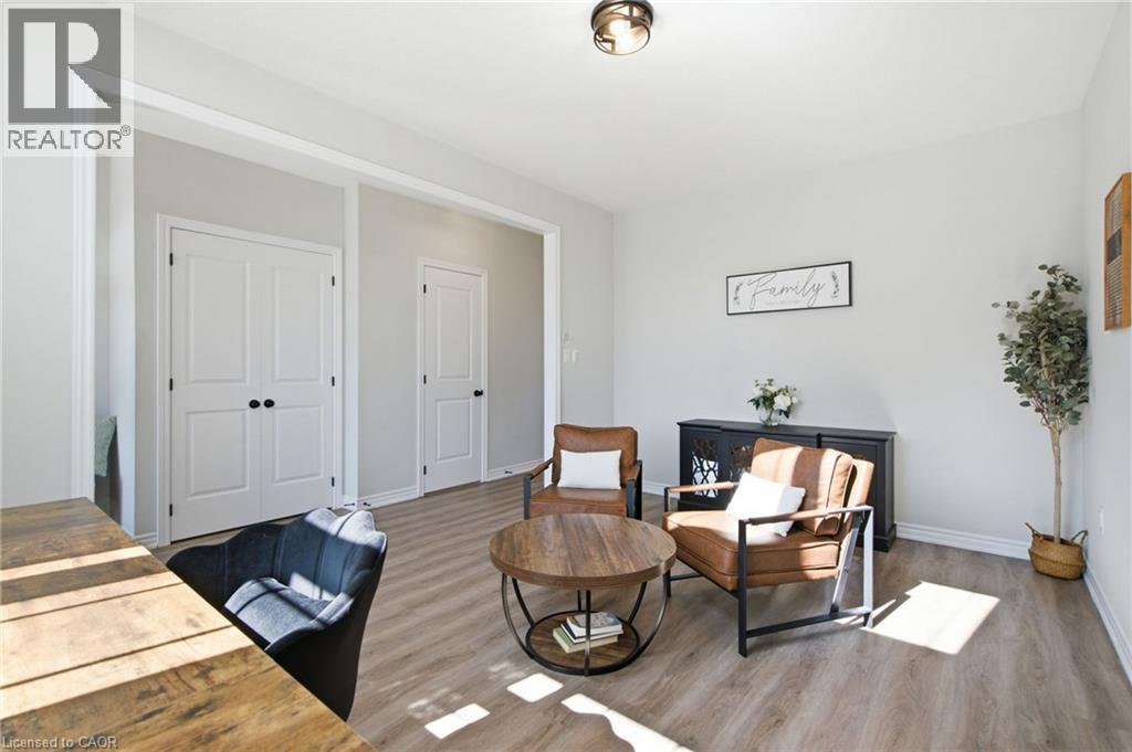 119 MIDLAND Place - Image 11