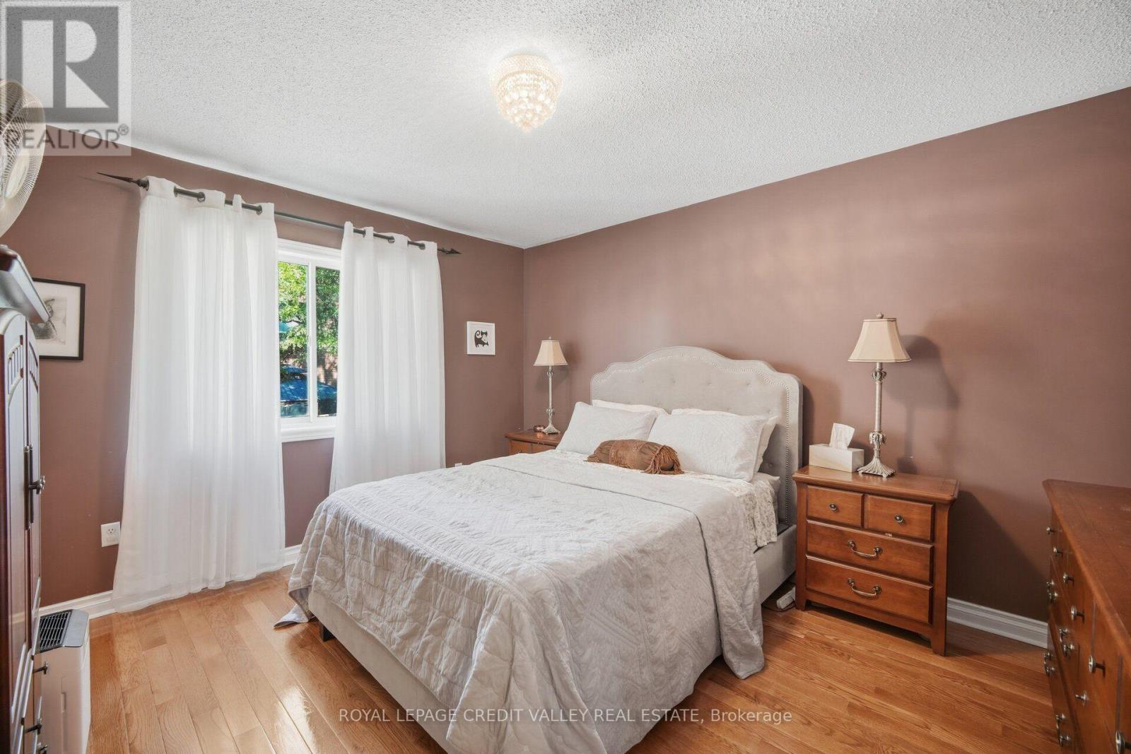 8 PRESSED BRICK DRIVE - 23