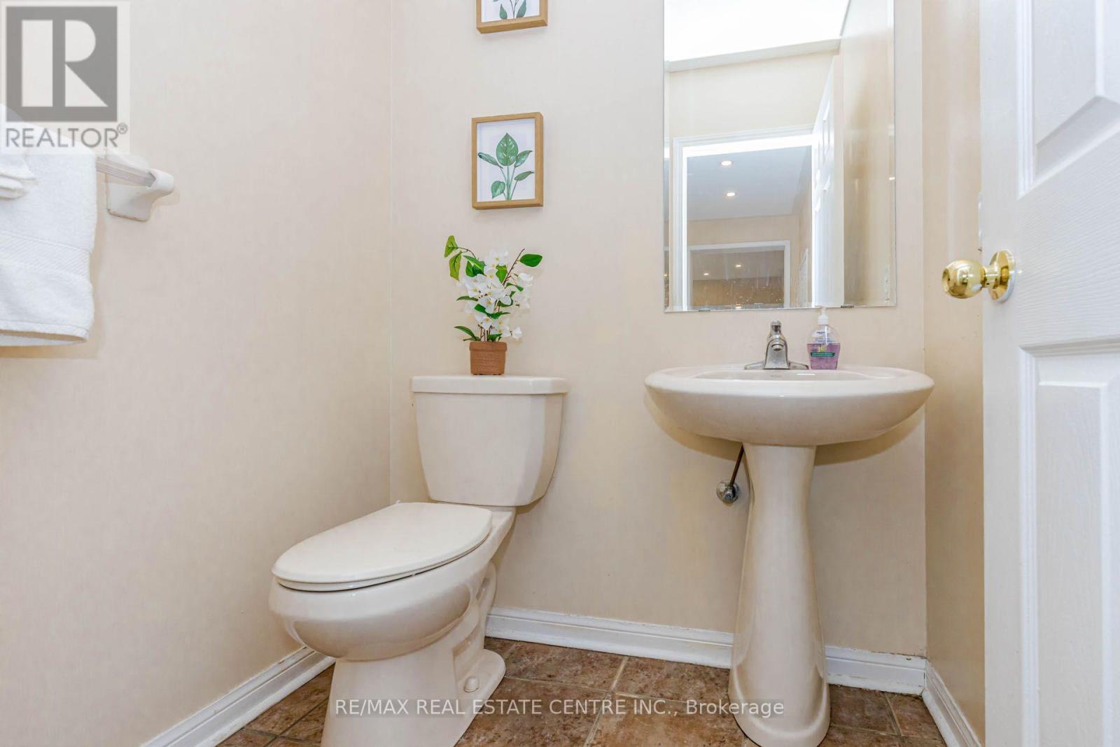 14 ALBORETO WAY - 19