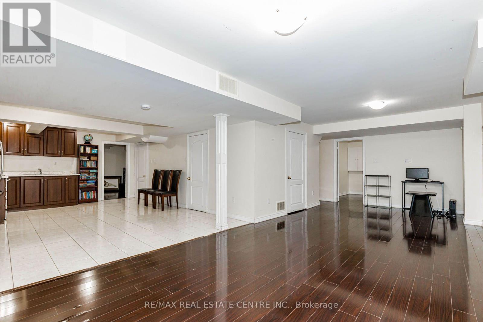 14 ALBORETO WAY - Image 32