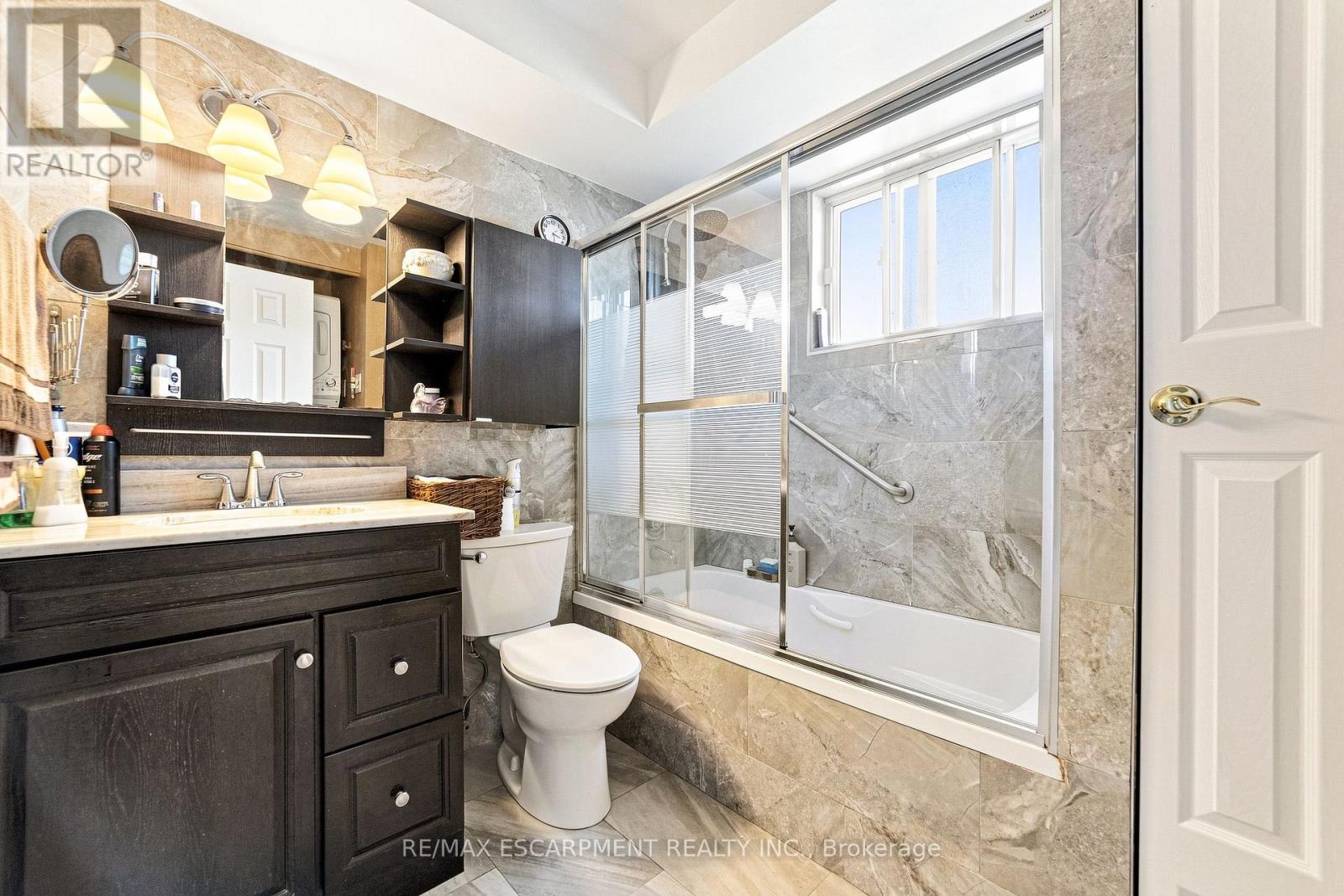 #202 851 QUEENSTON ROAD - 17