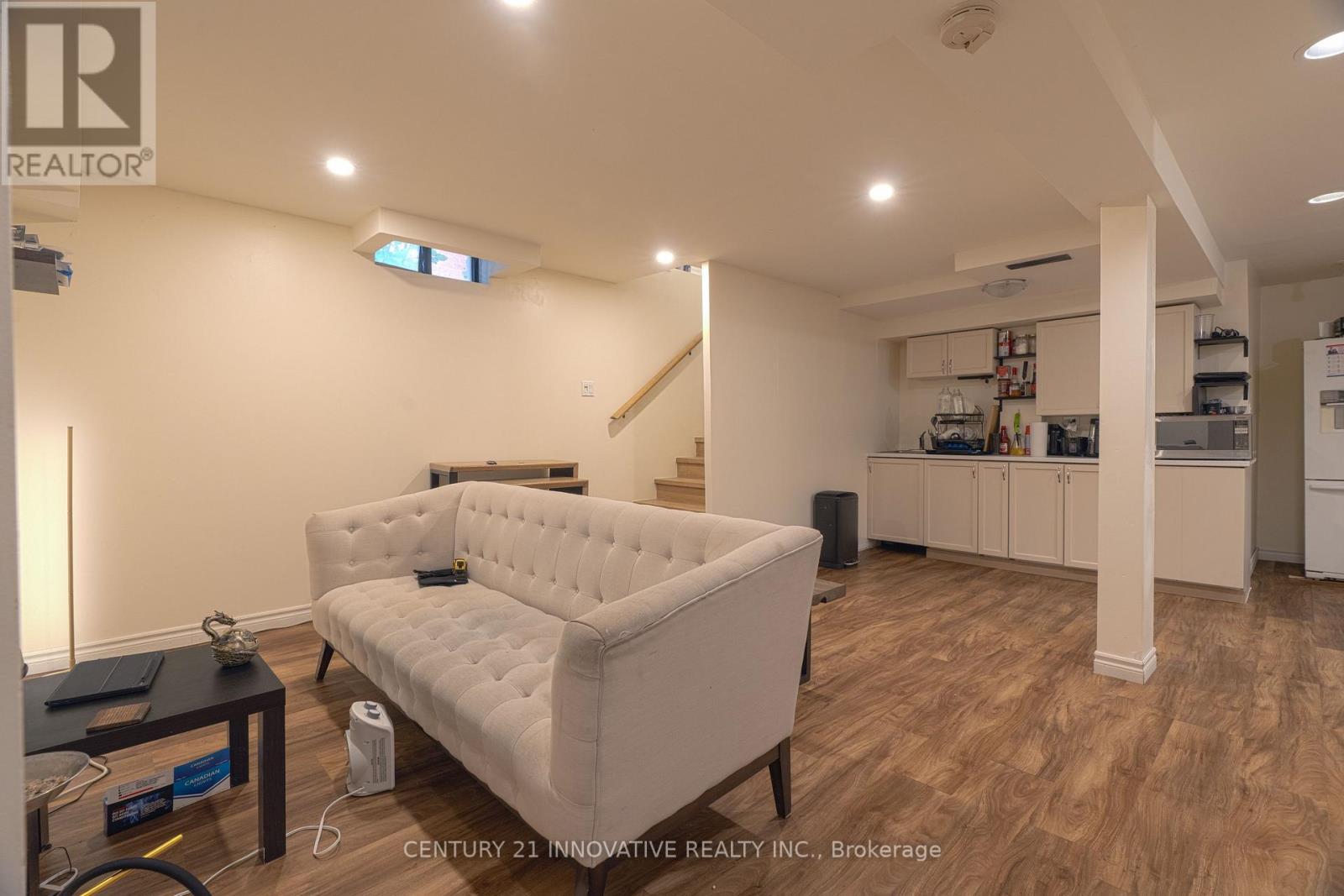 35 MAGILL DRIVE - 36