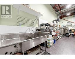 13 - 80 Pertosa Drive, Brampton, ON L6X5E9 Photo 10