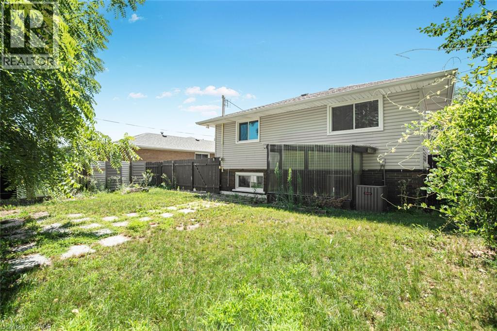 100 MOUNTAIN Avenue N - Image 42