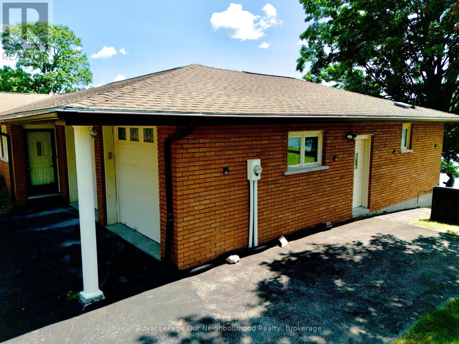 18 ROSECLIFF COURT - 5