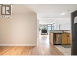 501 9298 University Crescent, Burnaby, BC V5A4X8 Photo 6