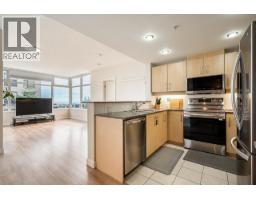 501 9298 University Crescent, Burnaby, BC V5A4X8 Photo 7