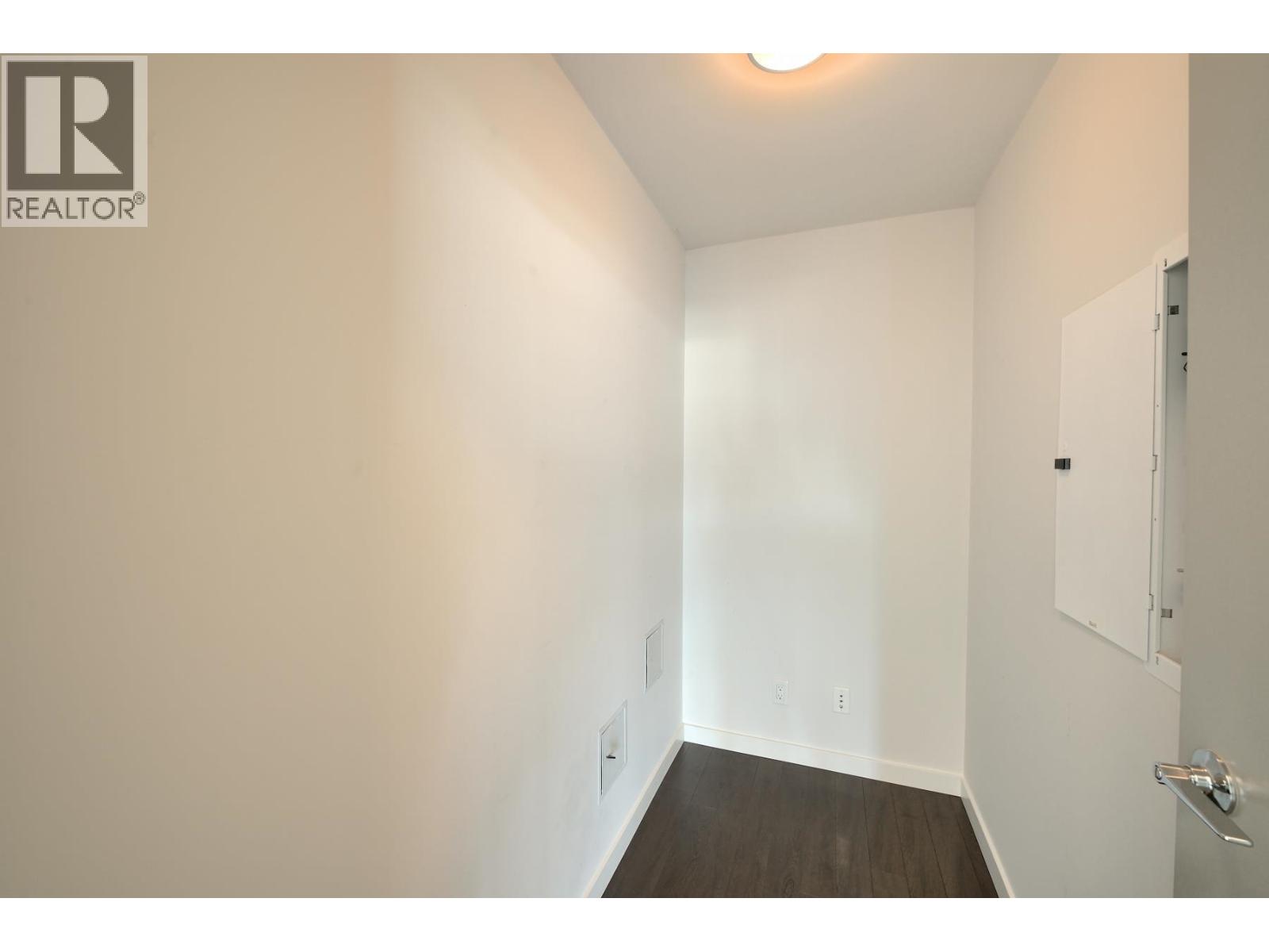 705 161 W GEORGIA STREET, Vancouver