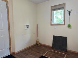 94067 Wilson Road, Shoal Lake, MB R0J1Z0 Photo 24