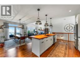 Pantry - 347 Collins Rd, Salt Spring, BC V8K2N1 Photo 15
