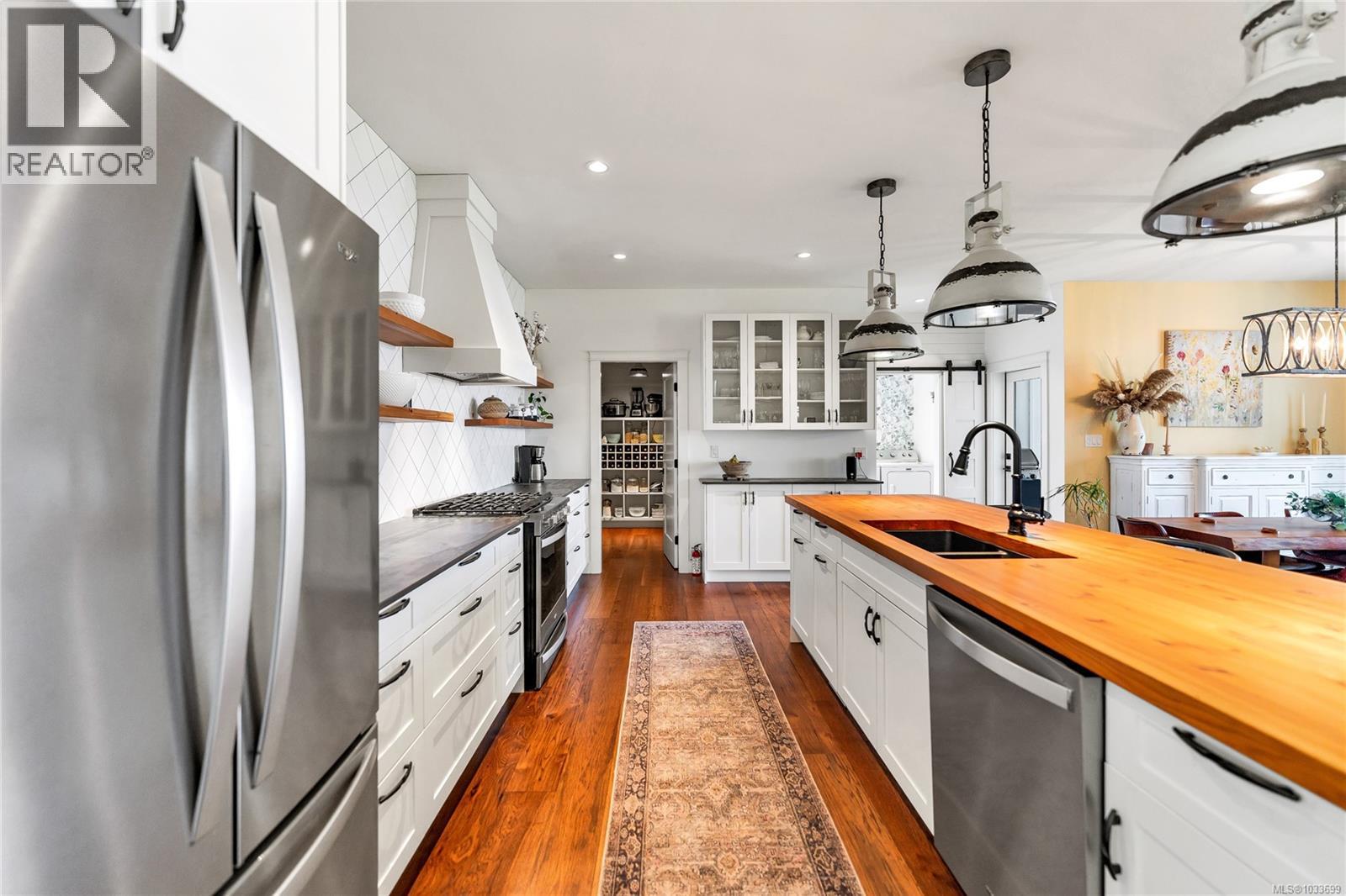 347 Collins Rd - Image 14