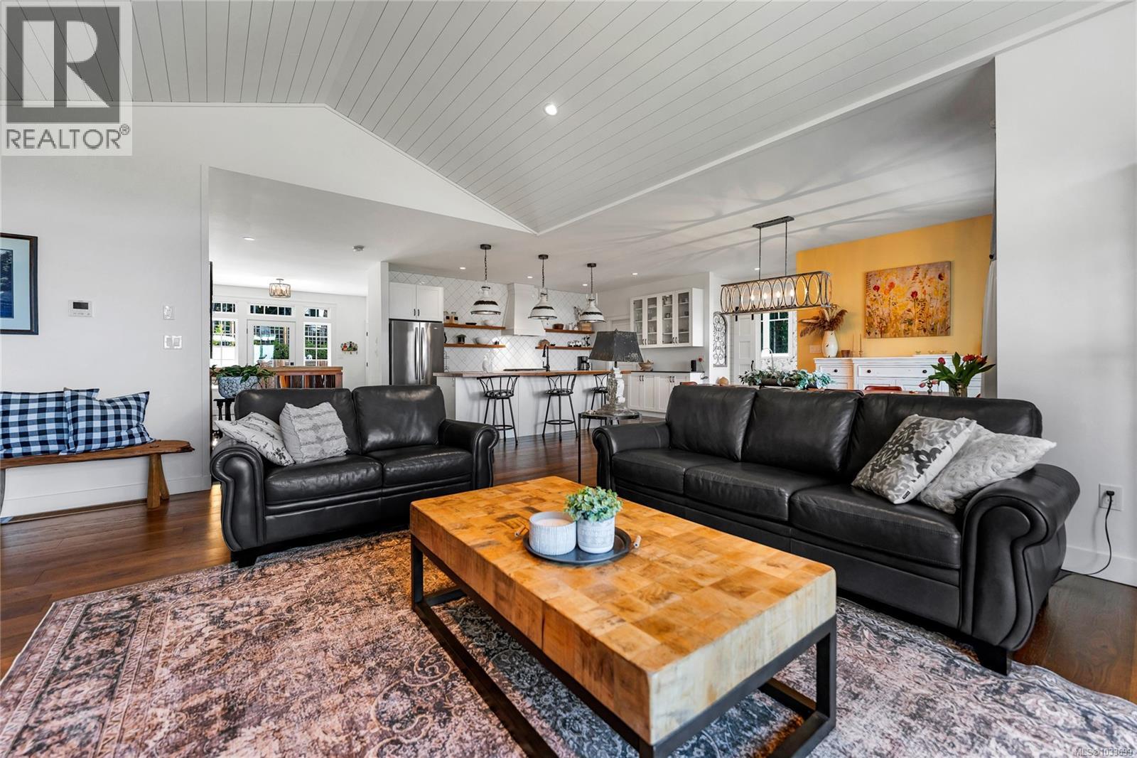 347 Collins Rd - Image 9