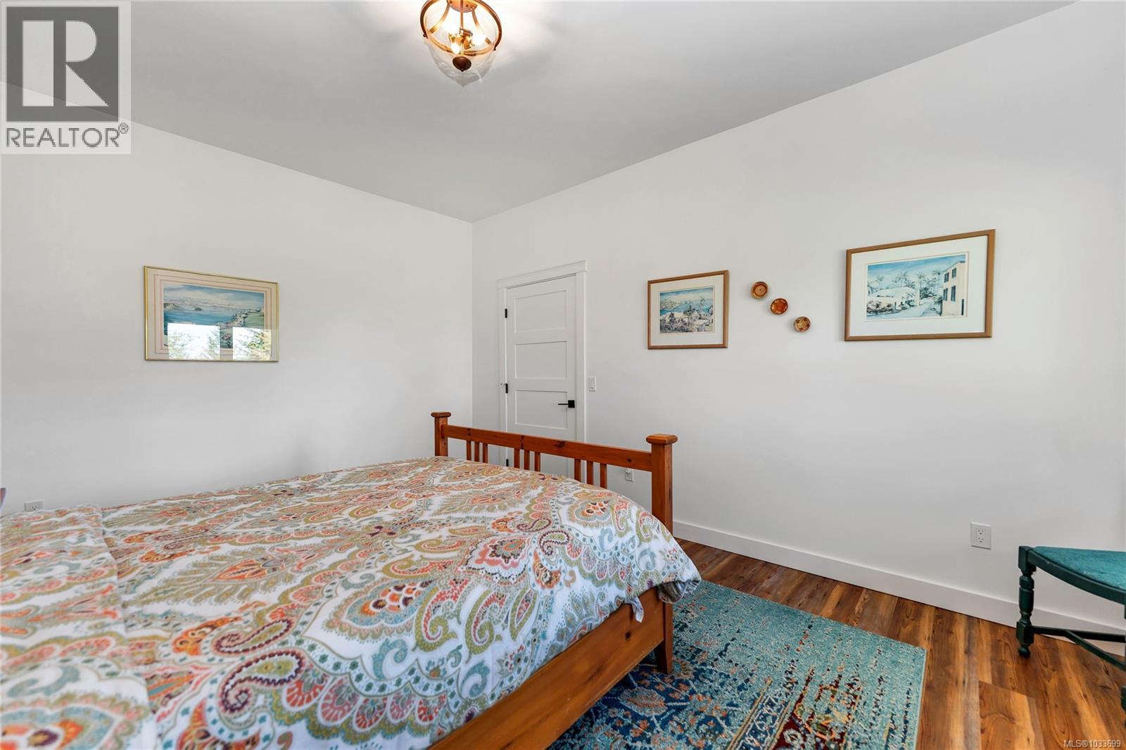 347 Collins Rd - Image 40